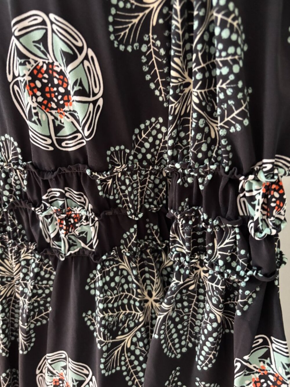 Max Edition Black Floral Boho Dress Small NWT - Picture 4 of 7